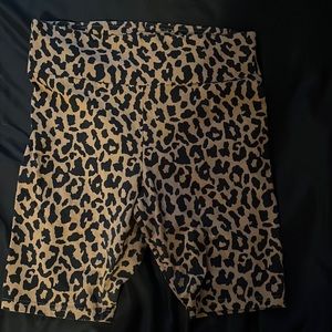 Wild fable biker shorts size Large